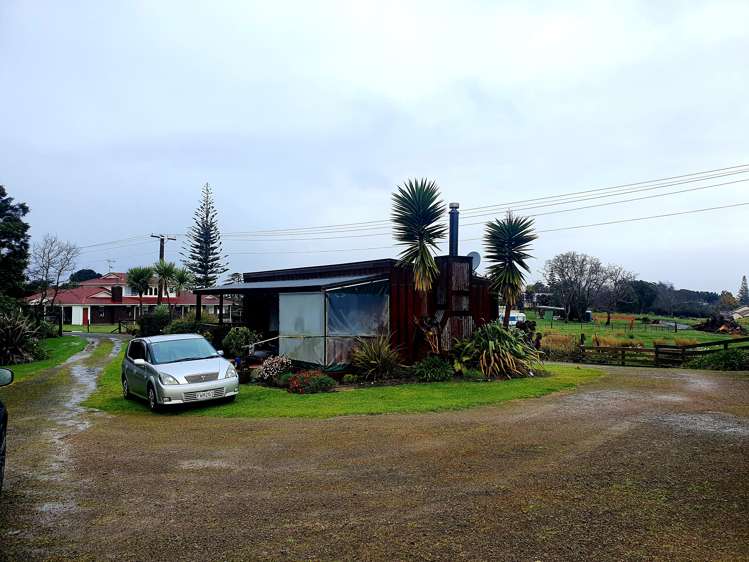 187 Great North Road Otamatea_8