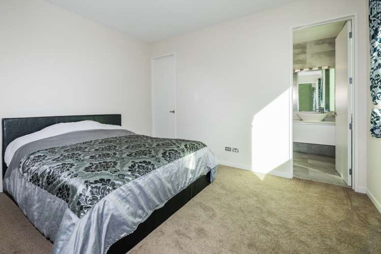 23 Fennell Crescent Silverdale_10