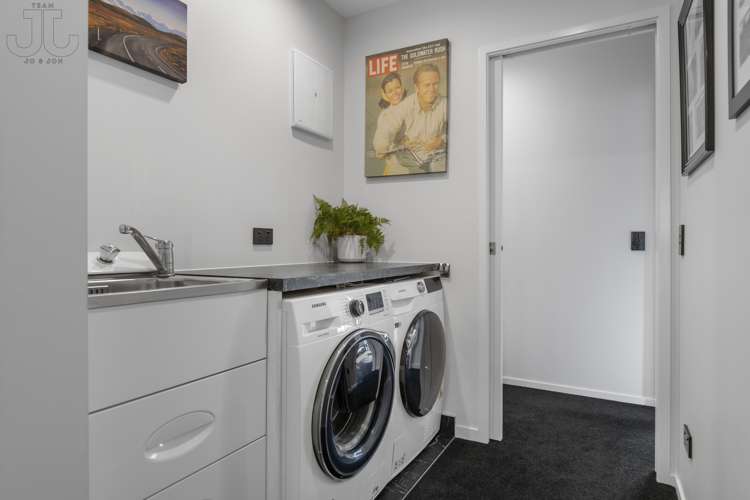 133 Lakes Boulevard Pyes Pa_19