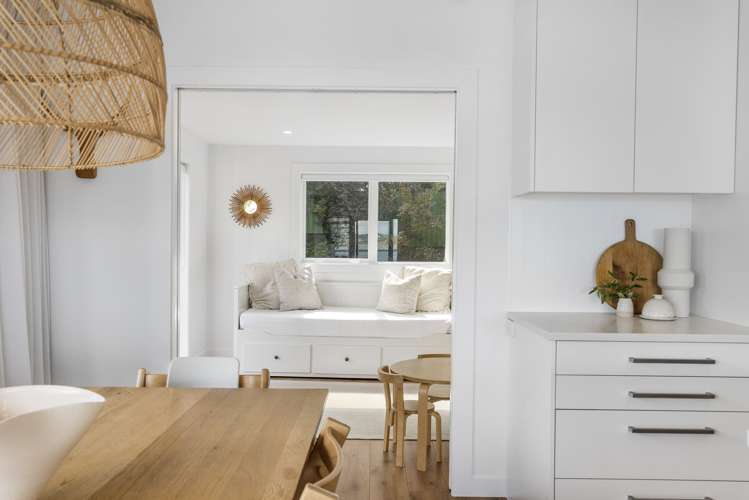 785 Whangaparaoa Road Manly_13