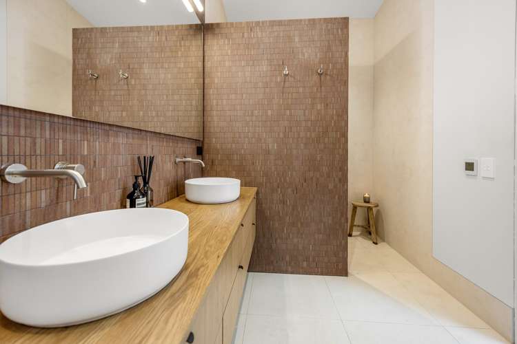 73 Takahe Road Titirangi_12