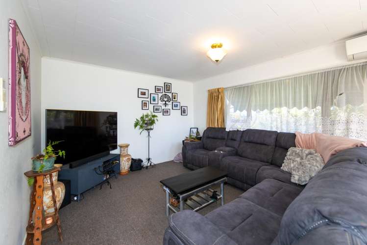 1/15 Gebbie Road Taradale_2