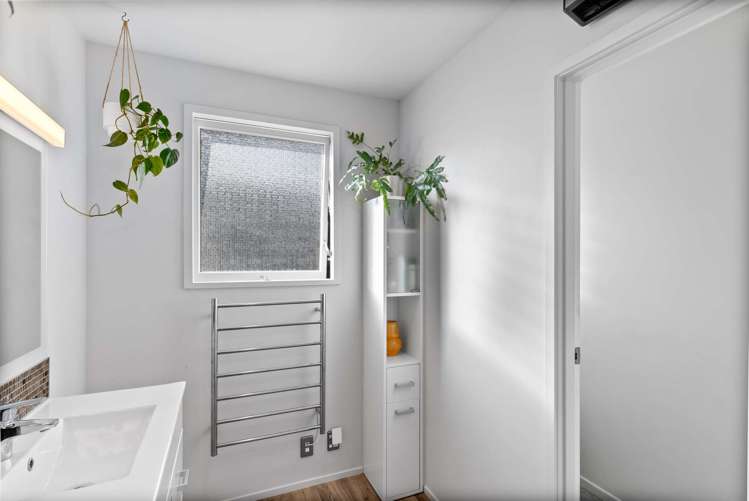 1/15 Marriotts Road North New Brighton_10