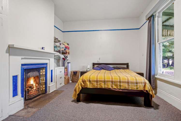 657 Domett Road Domett_13