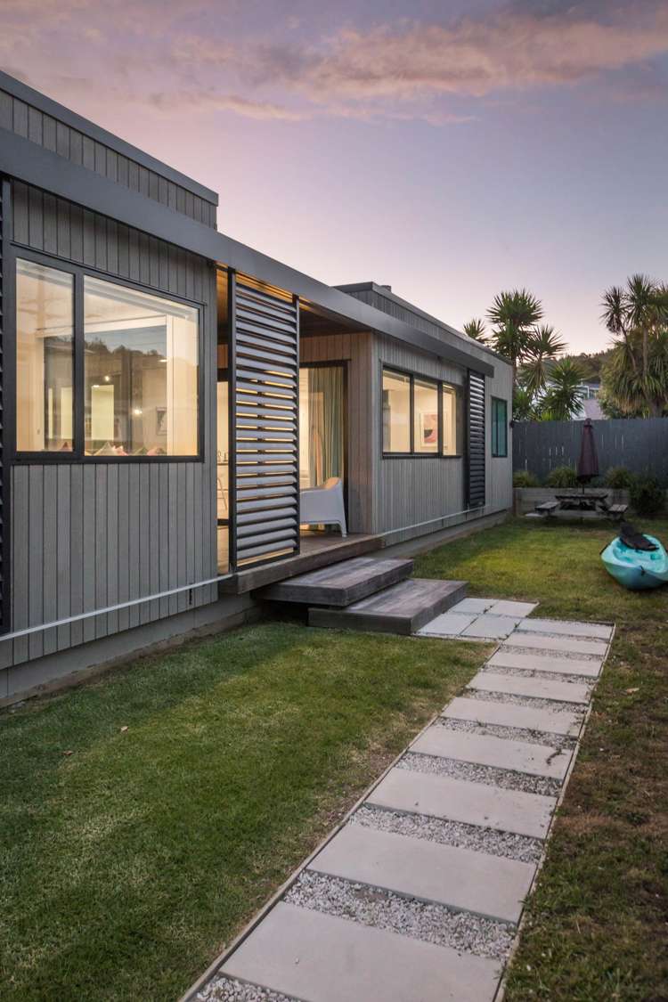 41 Beach Road Waihi Beach_35