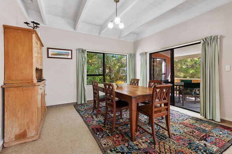 3 William Pitcher Place Greenhithe_9