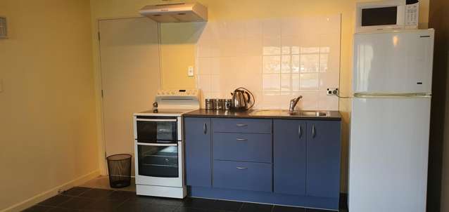 2A De La Mare Place Frankton_1