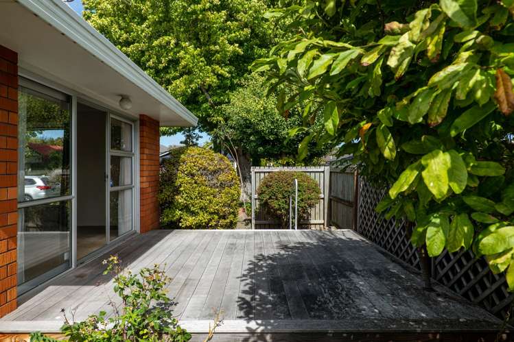 1/10 Norfolk Street St Albans_15