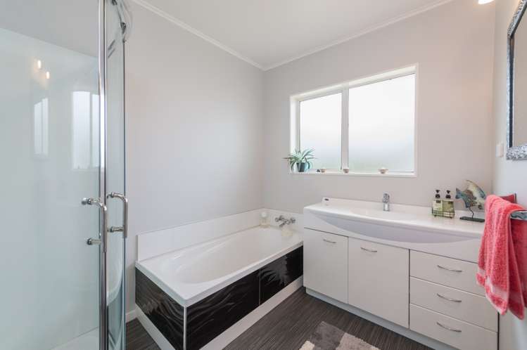 6 Jellicoe Avenue Stoke_15