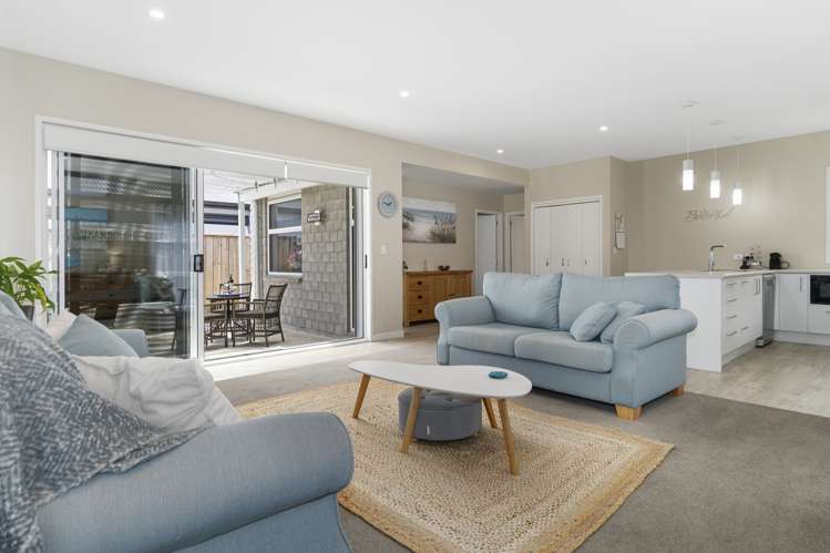 68 Franks Way Papamoa_11