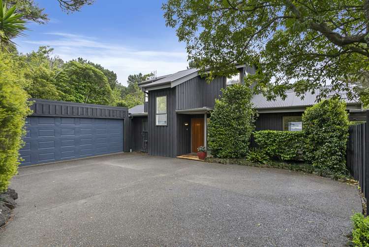 3 Saddleback Rise Murrays Bay_17