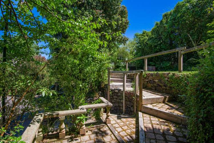 37 Melrose Street Roslyn_32