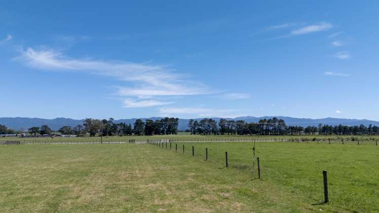 Lot 2 & 3/139 Te Maire Road Kahutara_7