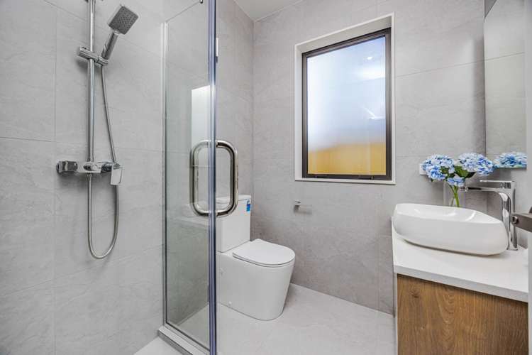 23 Obelus Road Flat Bush_13