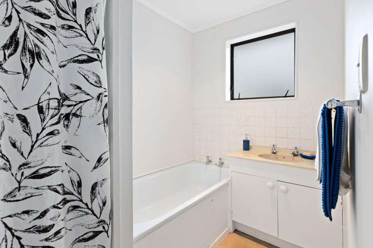 1/20 Akehurst Avenue New Lynn_14