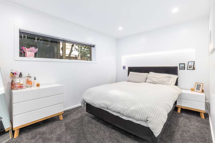 7 Tregear Place Camborne_14