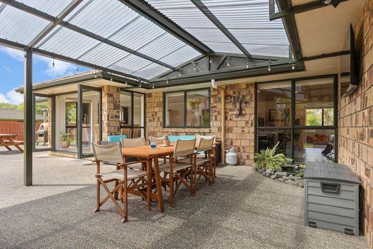 9 Grassfield Place Waimauku_5