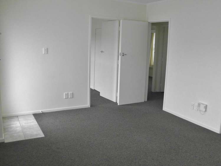 2/16 Karaka Street Takapuna_14