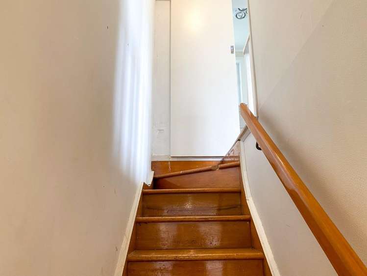 8/21 Olliviers Road Phillipstown_6