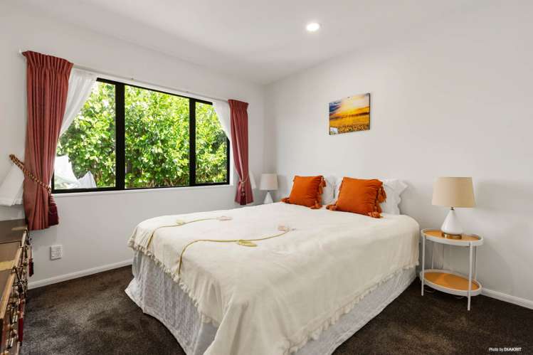 17 Rosebay Rise Henderson_10