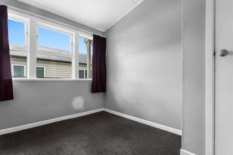 17 River Road Kawerau_12
