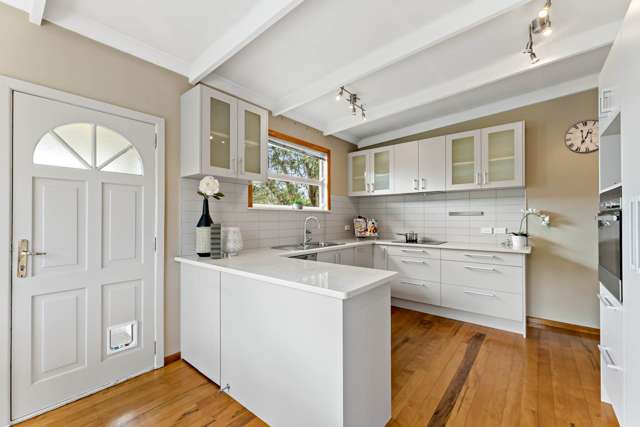 8A Malam Street Glen Eden_3