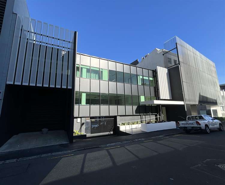 11-13 Falcon Street_0