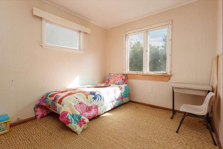 921 No 1 Road Springdale_15