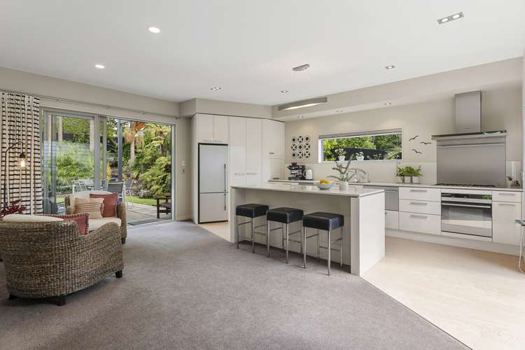 4a Greenwoods Close Titirangi_12