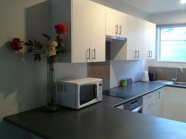 Quiet 2 bedroom townhouse