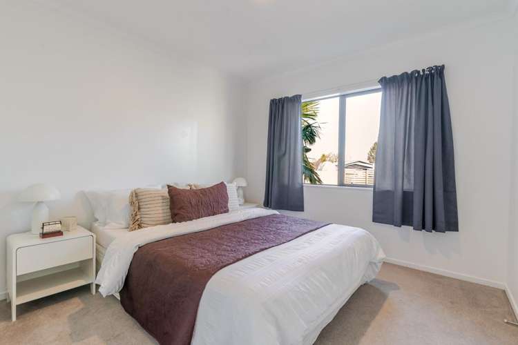 23 Charles Street Carterton_14