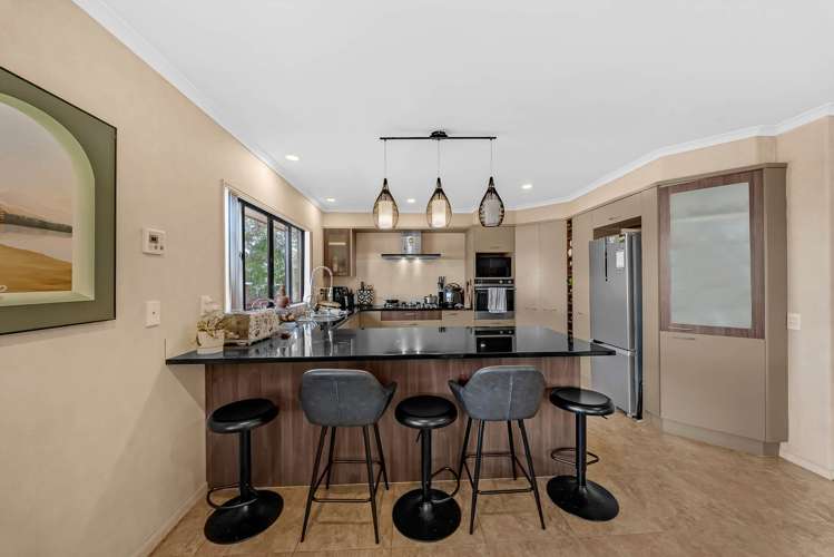 12 Tinturn Place Flat Bush_10