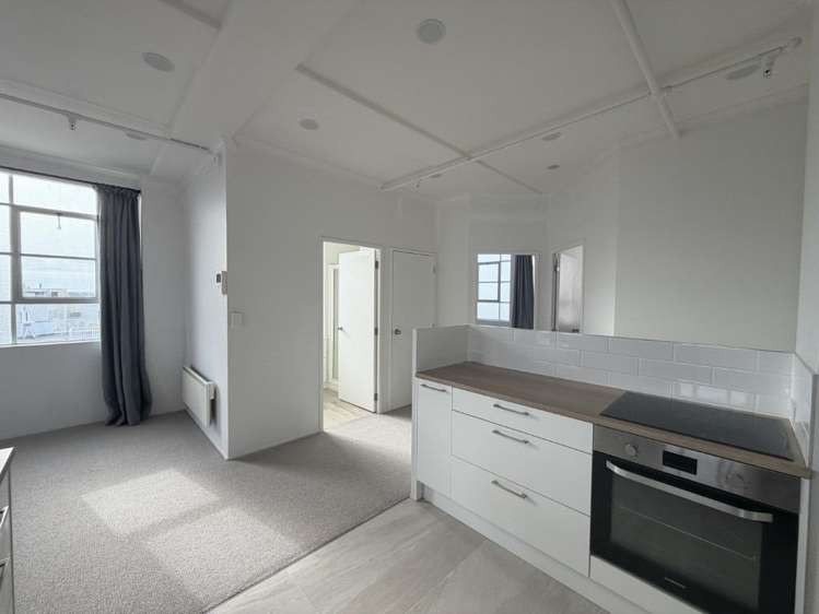 Unit 1, Level 4/5 Garden Place 10463_2