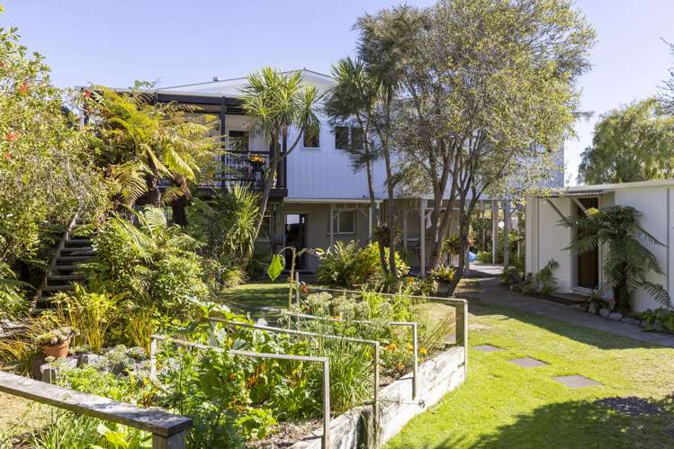 3 Mahuta Road Five Mile Bay_21