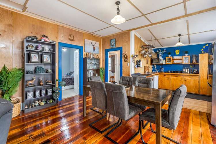 6 and 8 Princess Street Marton_15