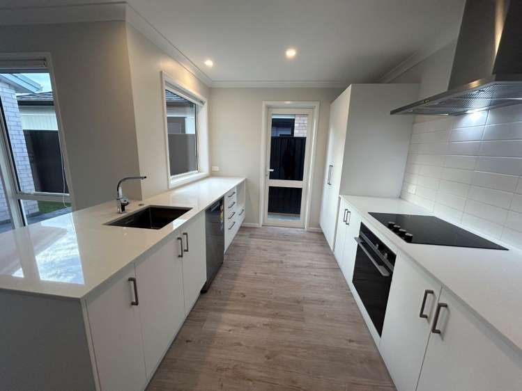 4 Manhattan Crescent Papamoa_3