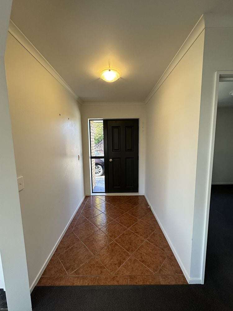 32 Diomede Glade Flagstaff_1