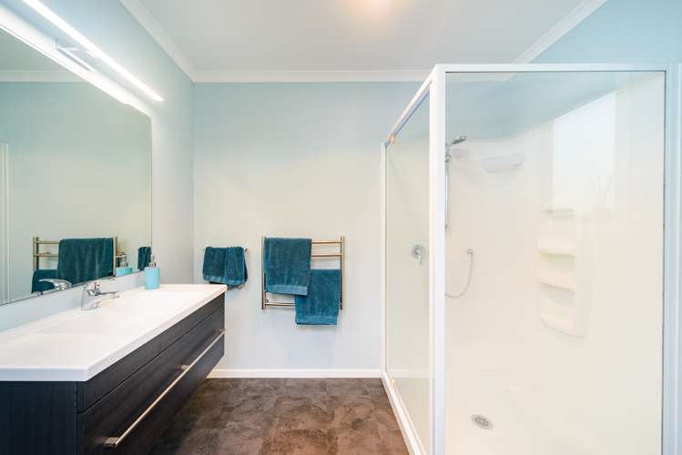 4 Poplar Grove Feilding_9