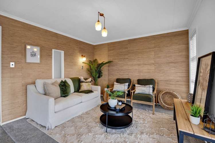 1/246 Courtenay Street Strandon_3