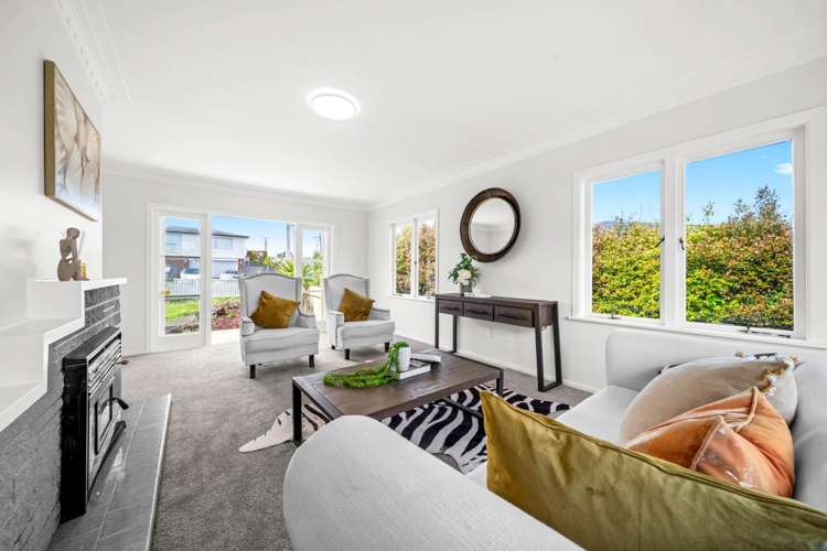 77 Farquhar Road Glendene_1