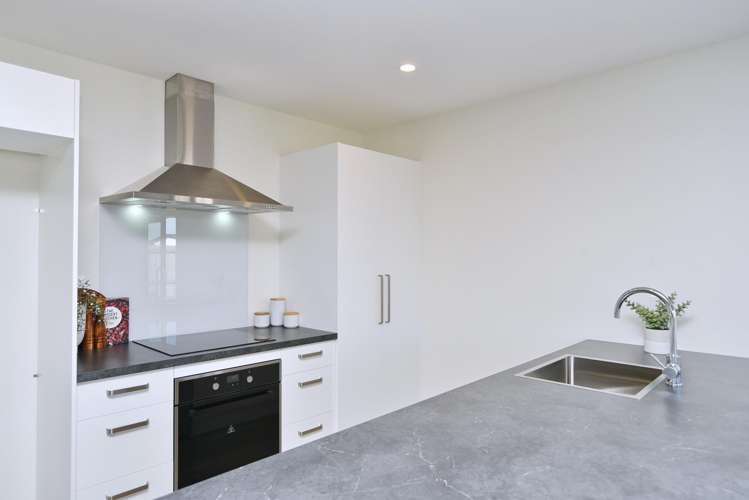 12 Paradise Way Halswell_1