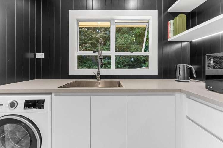 41 Seaview Road Otumoetai_12