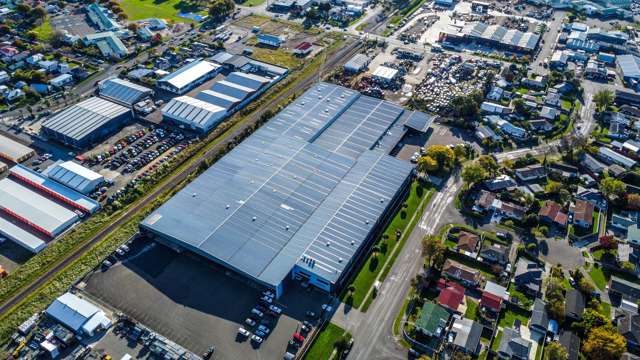 Large warehouse space for lease!