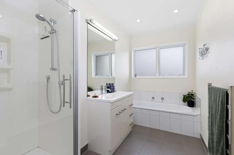 7 Cassley Crescent Papakōwhai_11