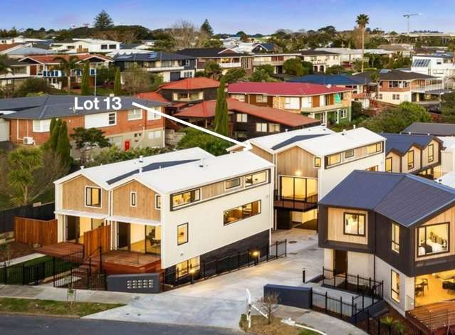 Flexible 3-Level with WFH or Teen Zone