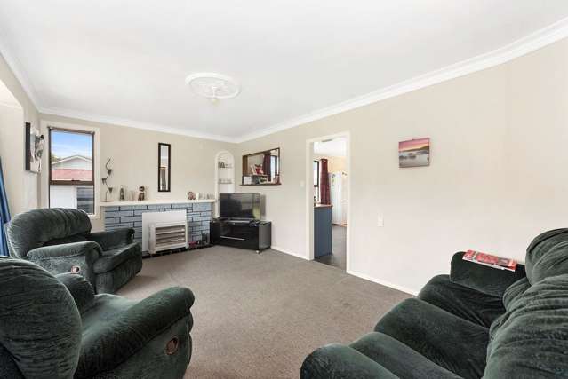 1 Greta Street Glenview_4