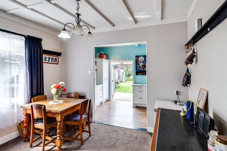 703 Grays Road Mahora_6