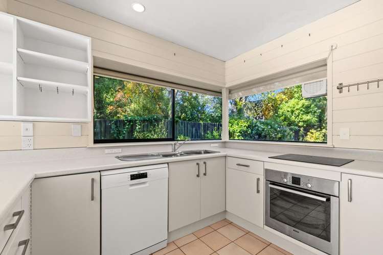 71 & 71A Perry Street Saint Albans_14