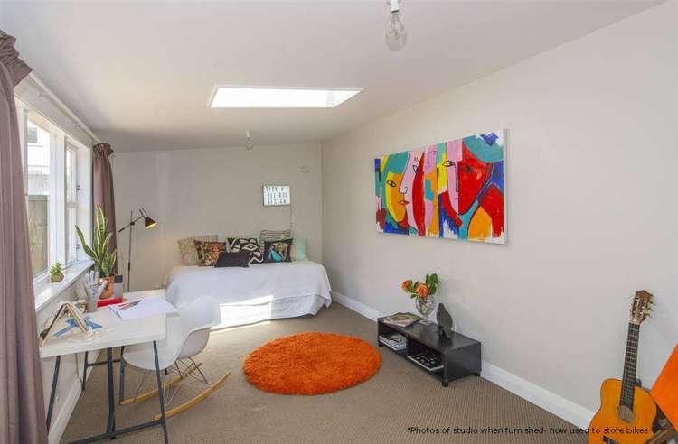 12 Somerset Avenue Newtown_13