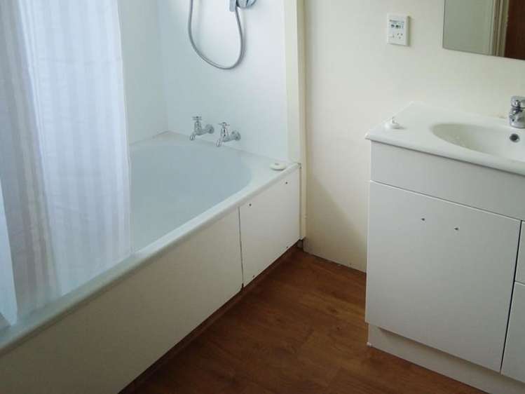 1/57a Wallace Road Papatoetoe_5